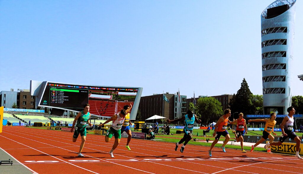 100-Meter-Sprint im Zehnkampf bei der U20-Leichtathletik-WM 2026 in Eugene mit österreichischer Beteiligung und Mentaltraining im Leistungssport